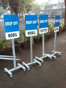 Jual & Pasang Tiang Rambu Jember